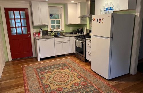 Fultonham House | Greek Revival cottage