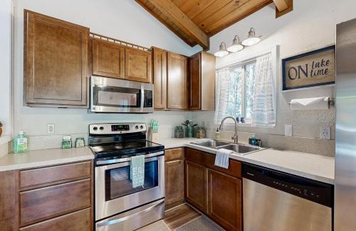 Groveland House | Green Abode