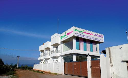 Yelagiri Hotel | Green Apple Resorts
