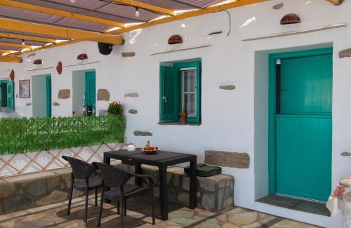 Herronisos Apartment | Green Bay Studio 2