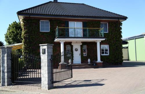 Buedelsdorf Hotel | Green Cottage