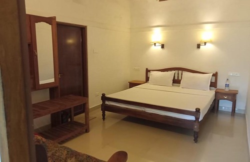 Kumily Bed & Breakfast | Green Court Cottages