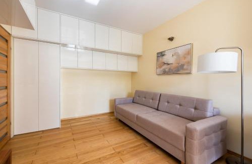 Bemowo Apartment | Green District 2BR AirConditioned P
