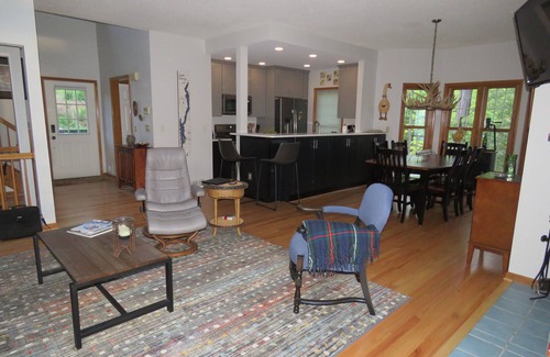 Lake George House | Green Harbour overlooking Lake George