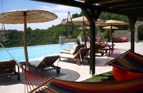 Parelia Apartment | Green Hill Resort