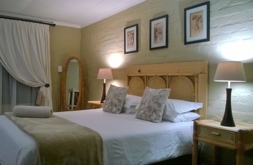 Bitou Apartment | Green Hills Forest Lodge, The Crags, Plettenberg Bay, South Africa - UNIT 1