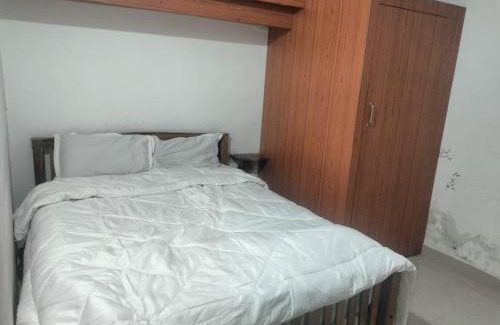 Elappara Apartment | Green House Resort