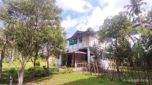 Matara Apartment | Green House, Upstairs Apartment