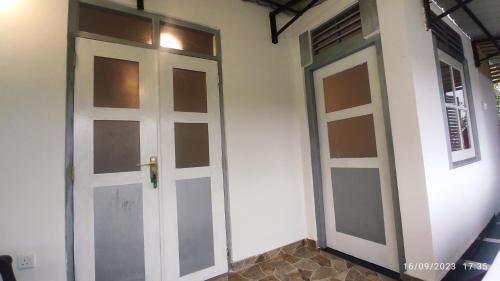 Matara Apartment | Green House, Upstairs Apartment