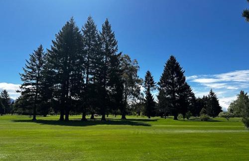 Methven House | Green Keeper's Bach- Perfect Family Choice