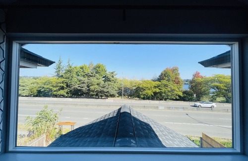 Green Lake House | Green Lake 1st LineHome B with Whole House Central Air Conditioners