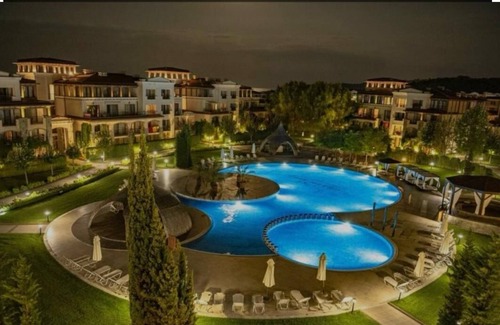 Sozopol Apartment | Green Life Beach Resort Sozopol, 1 sea line, 4 pools, 2 playgrounds, tenis,