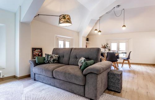 Old Town Apartment | Green Lux-Via Canalino- Pass ZTL Parking WiFi