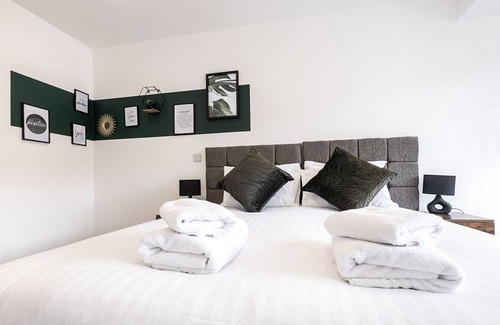 Hemel Hempstead Apartment | Green Madison Family relocator heaven