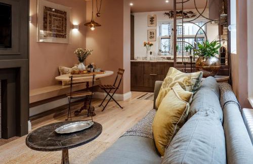 Shepherd's Bush Apartment | Green Maison Westfield