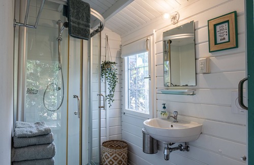 Koralengebied Cottage | Green Oasis at OTRO Curaçao — Stay DIFFERENT in the middle of Willemstad