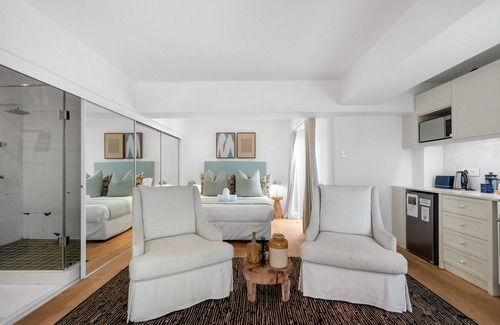 Green Point Apartment | Green Point Charming Studio Apartment with Patio