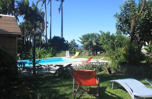 Saint-Andre Apartment | Green room: charm, comfort, calm, large garden, swimming pool, jacuzzi