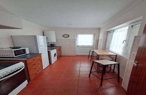 Angra do Heroismo Apartment | Green Sea House