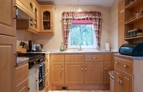 Weybourne Cottage | Green Shores - this caravan is a peaceful holiday location on the award winning Kelling Heath Park.