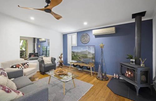 Kincumber Apartment | Green View Retreat Only 7 minutes to Terrigal Beach