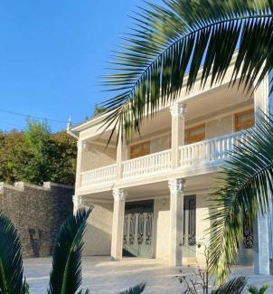 Khelvachauri Villa | Green villa panorama