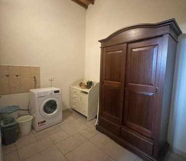 Empoli Apartment | Greenery House