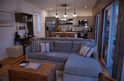 Southold House | Greenport Walk to beach & vineyard from this brand new home