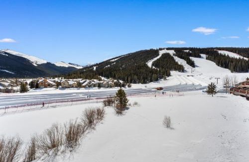East Village at Copper Apartment | Greens at Copper 218 by Summit County Mountain Retreats