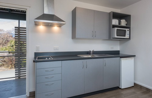 Nelson Hotel | Greens Motel