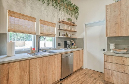 Dunean House | Greenville Oasis to Relax, Recharge, Reconnect.