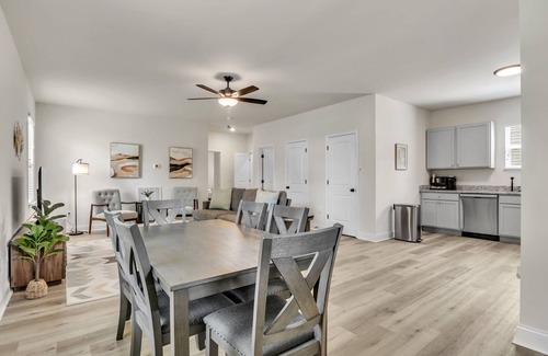 Greer House | Greer Charm: Pet-Friendly 2BR with Fire Pit