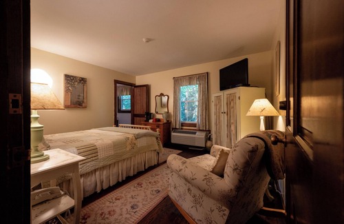 Averill Park Hotel | Gregory House Country Inn