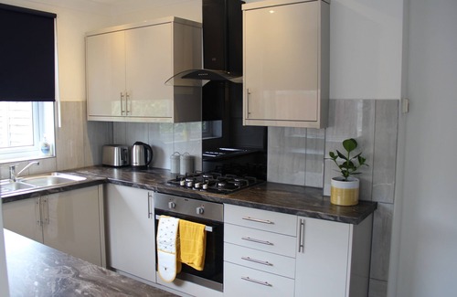 Custom House House | Gresham Home - Best Location and Easy Access to Excel Centre London