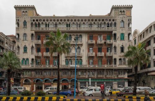 Al-'Atarin Apartment | grey l studio apartments Corniche Alexandria