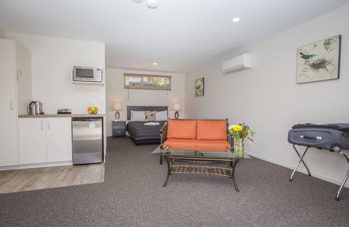 Greytown Hotel | Greyfriars Motel