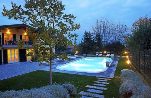 Cadenabbia Apartment | Griante residence apartment no 3 with pool and spa by Italian Apartments