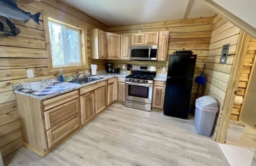 Kenai Cabin | Grill|Close to Fishing|Cabin 6