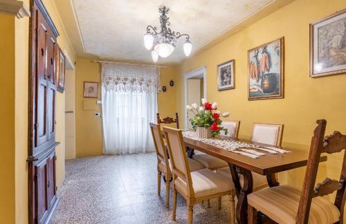 Molazzana Apartment | Grillo Rosso 5