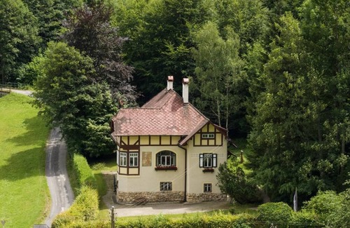 Semmering Apartment | große Villa (ca.300qm) auf fast 1000 Meter Seehöhe