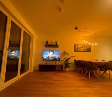 Schoenefeld Apartment | Großzügiges Designer Apartment