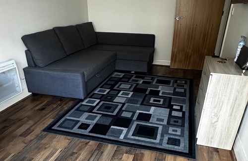 Colchester Apartment | Ground Floor 2-Bed Apartment in Colchester