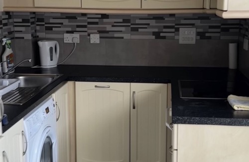 Colchester Apartment | Ground Floor 2-Bed Apartment in Colchester
