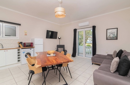 Kalamaki Apartment | Ground floor 2 bedroomed apartment. 3 minute walk from Kalamaki beach.