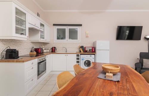 Kalamaki Apartment | Ground floor 2 bedroomed apartment. 3 minute walk from Kalamaki beach.