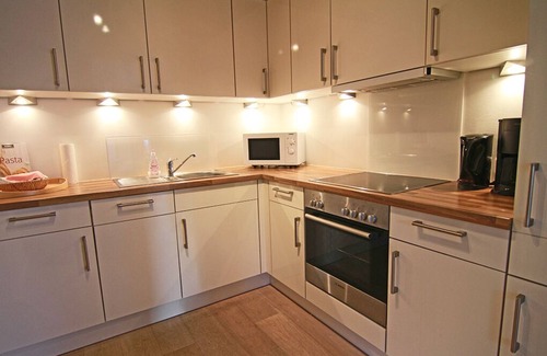 Westerland Apartment | Ground floor 3-room apartment with terrace. Close to the city and the beach.