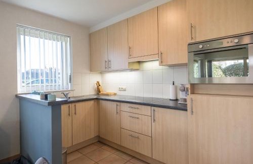 Middelkerke Apartment | Ground floor apartment with large garden