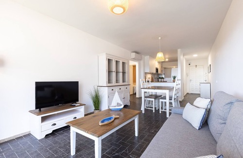 Vilafortuny Apartment | Ground floor flat on the beachfront in Cambrils - 249 UHC DMS V