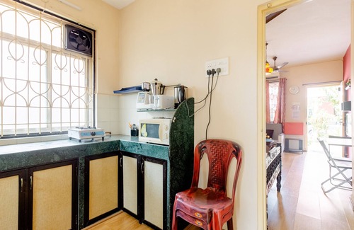 Benaulim Apartment | Ground Floor Studio Holiday Home