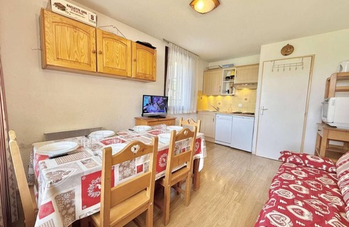 Praz-sur-Arly Apartment | Ground floor, terrace, tv, ski locker, 36m², Praz sur Arly